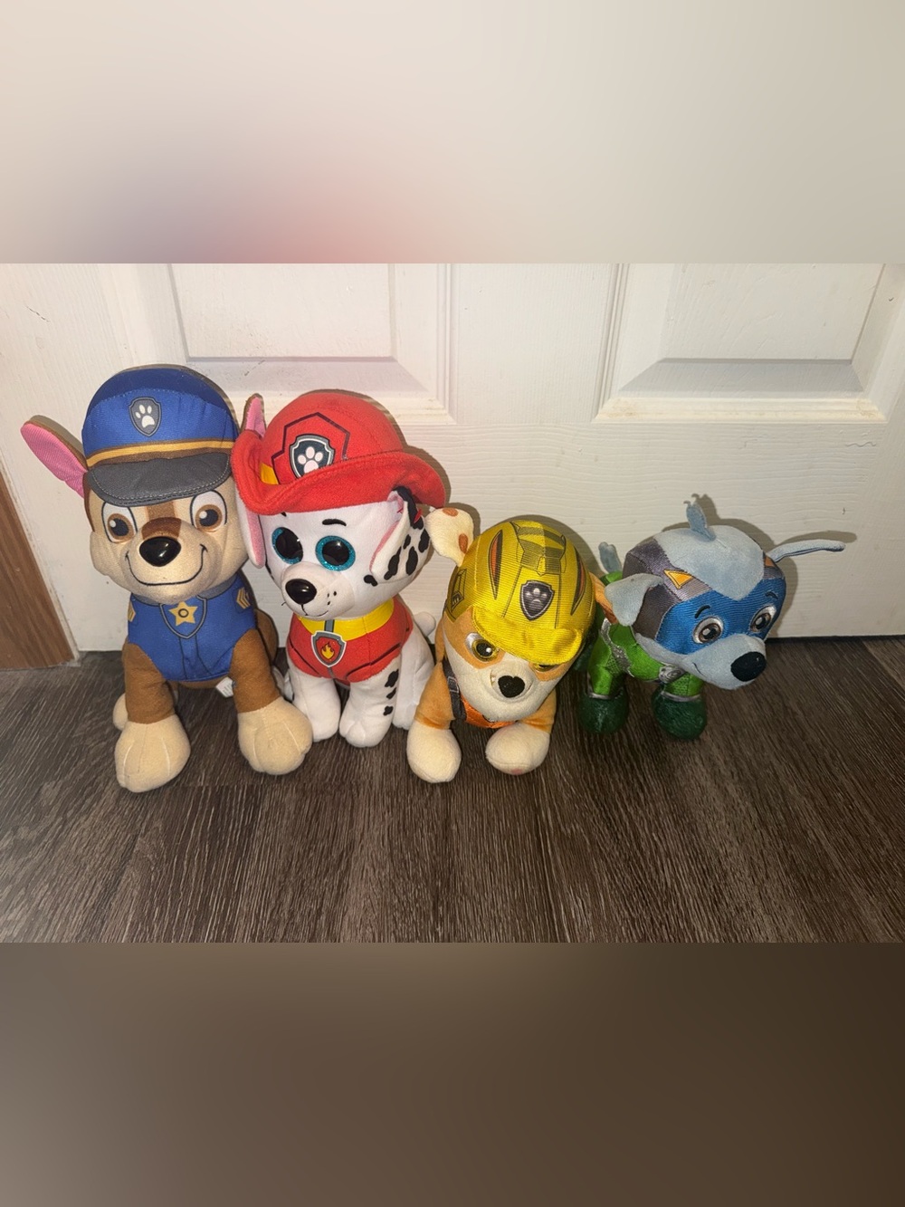 Paw patrol character lot